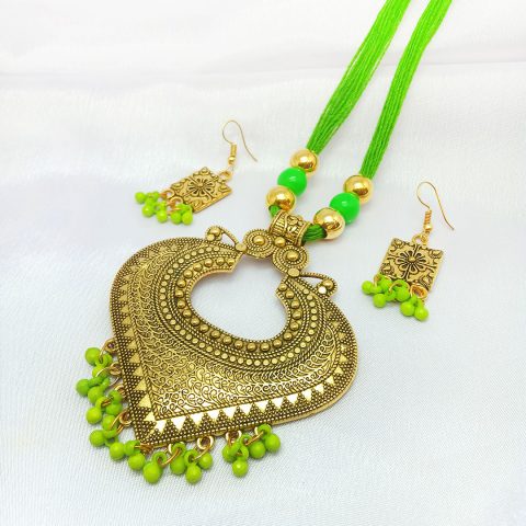 Cotton Dori Necklace and Earrings Se (Green)
